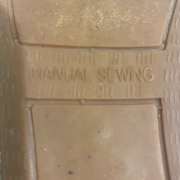 Hand Made Slip on Tan & Cream Mule Espadrille Loafers Size 7 Like New! - Picture 5 of 9